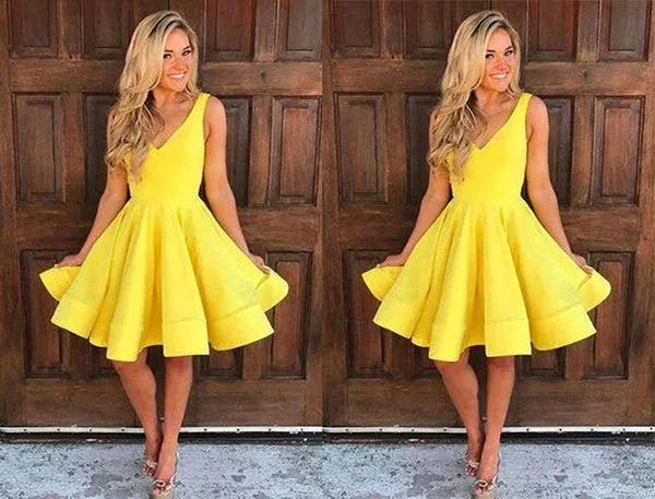 A Line Yellow V Neck Sleeveless Short Homecoming Dresses (ZD11593)