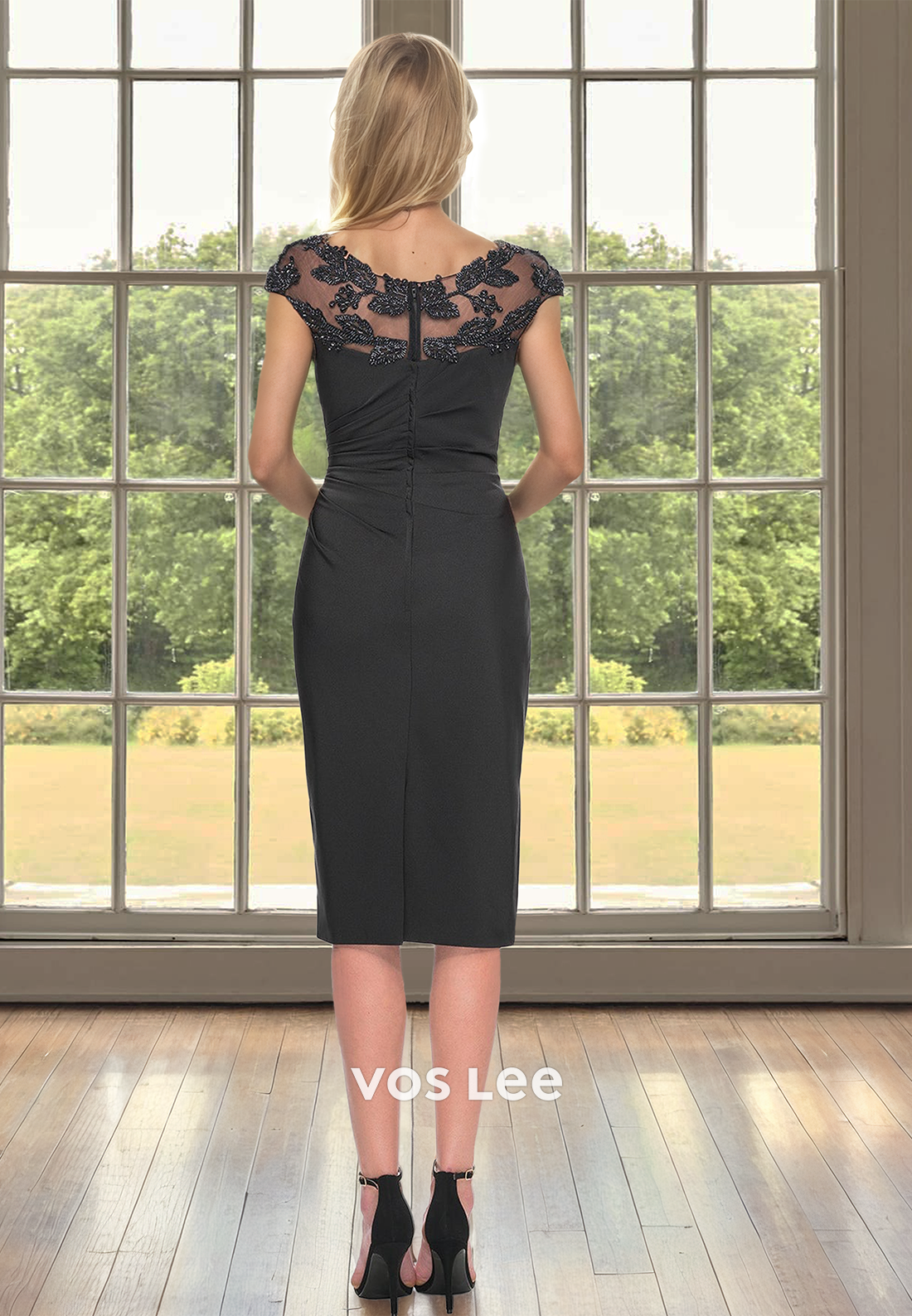 V-Neck Cap Sleeves Sheath Mother of Groom Pleats Satin Cocktail Dress with Appliques