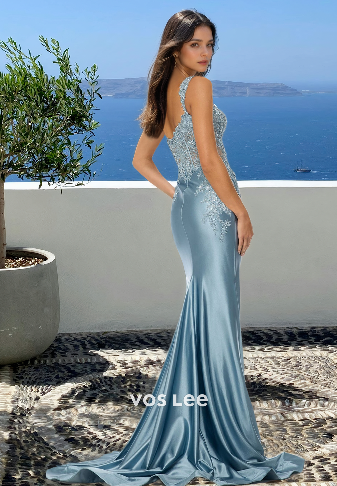 Gorgeous Sheath V Neck Spaghetti Straps Lace Appliques Mermaid Prom Evening Dress
