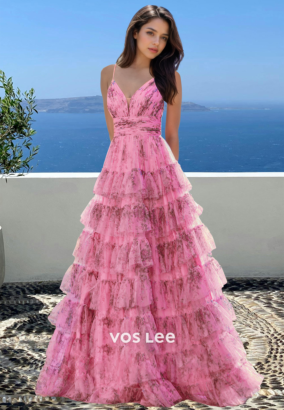 Unique Spaghetti Straps A-Line V-Neck Tiered Lace Ball Gowns with Appliques Evening Gown