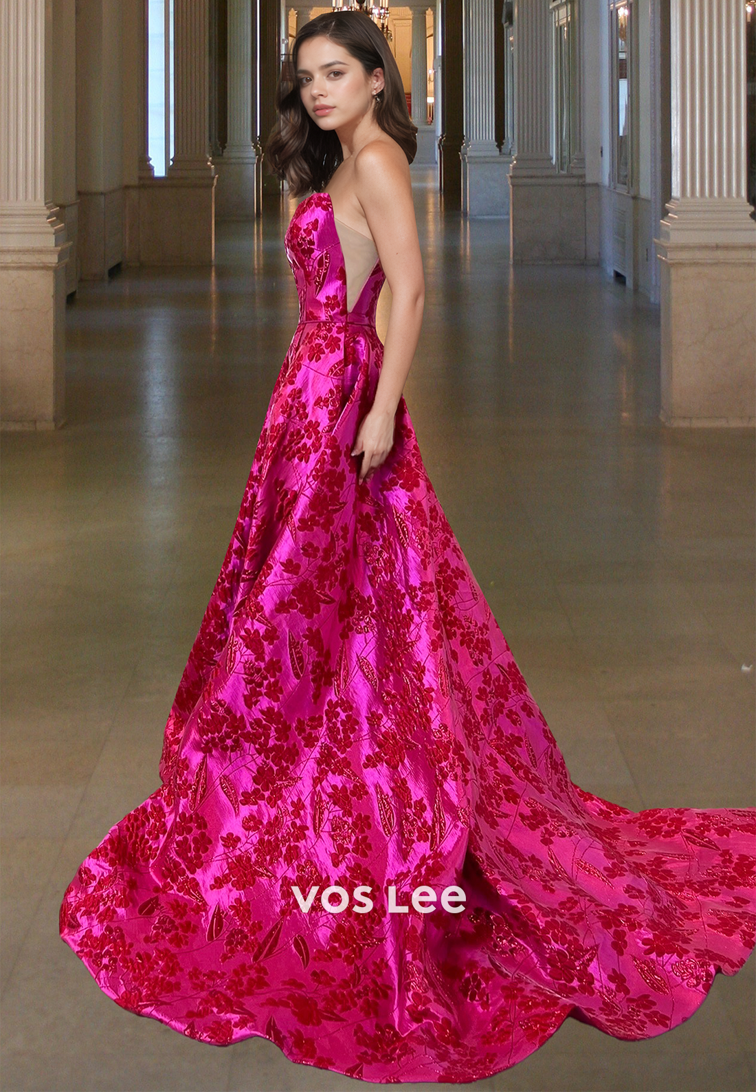 Geaceful A-Line Strapless Illusion Lace Appliques High Split Ruched Prom Evening Dress