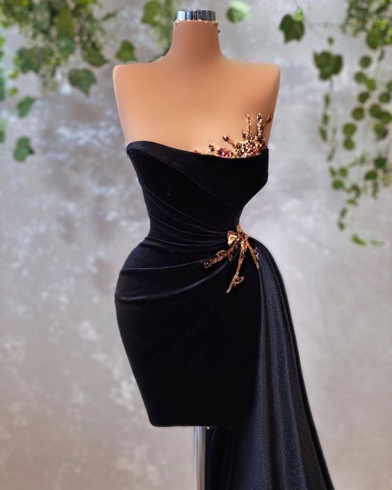 Black Chic Short Prom Dress Unique neckline floral decoration party dress - FashionDia