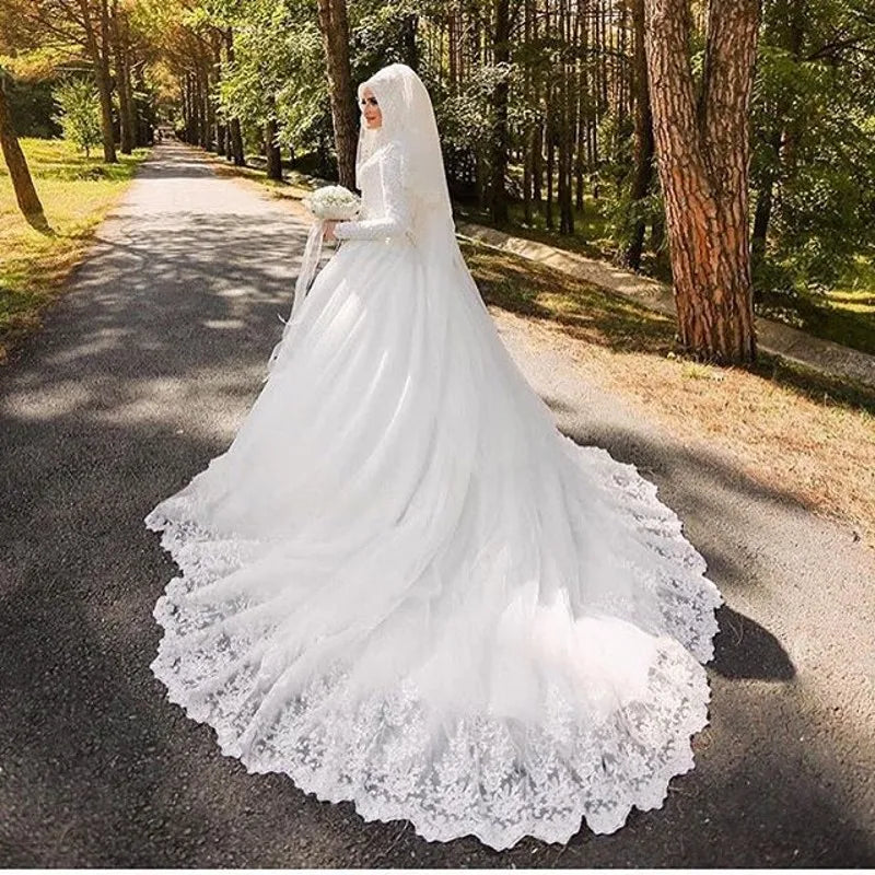 Muslim Wedding Dresses Long Sleeve Vestido De Noiva Robe De Mariage Luxury Long Trail Lace Bridal Dress Wedding Gown customized WHITE