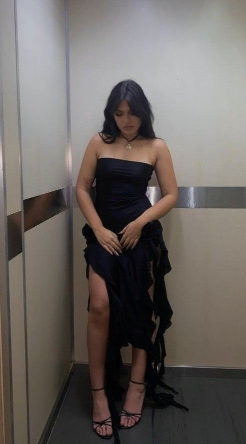 Sexy Black Strapless Black Slit Prom Dress Ruffles Party Dress With Floral - View 4 | FashionDia
