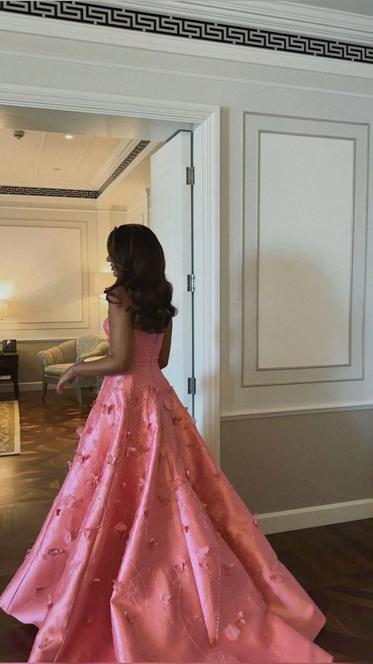 Luxurious Sweetheart Pink Satin Long Prom Dress A-Line Evening Gown - View 2 | FashionDia