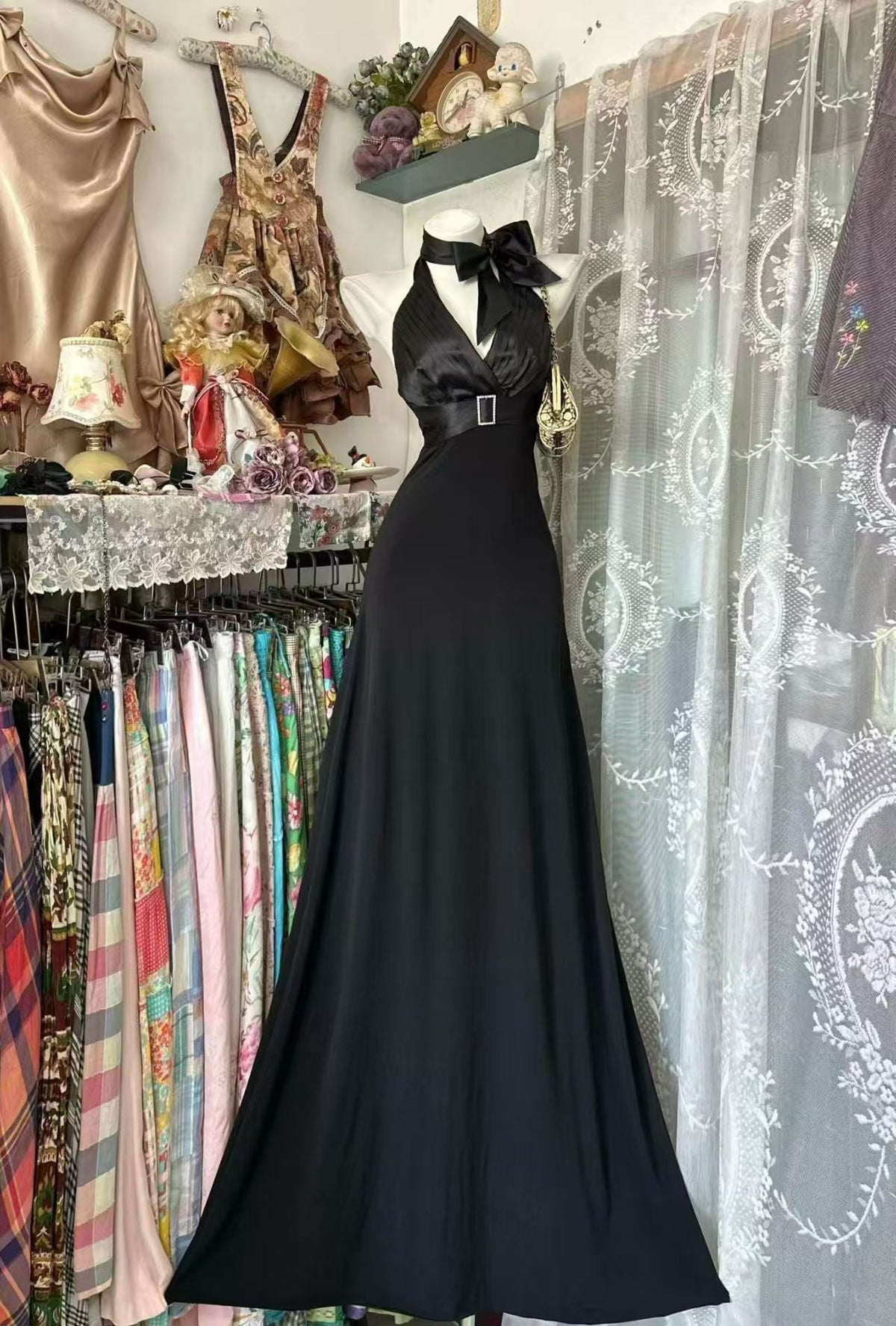 Halter A Line Black Evening Dress Retro Chiffon Prom Dress J10851