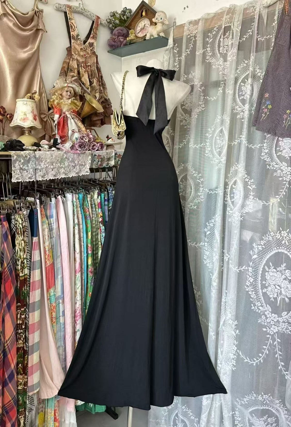 Halter A Line Black Evening Dress Retro Chiffon Prom Dress J10851