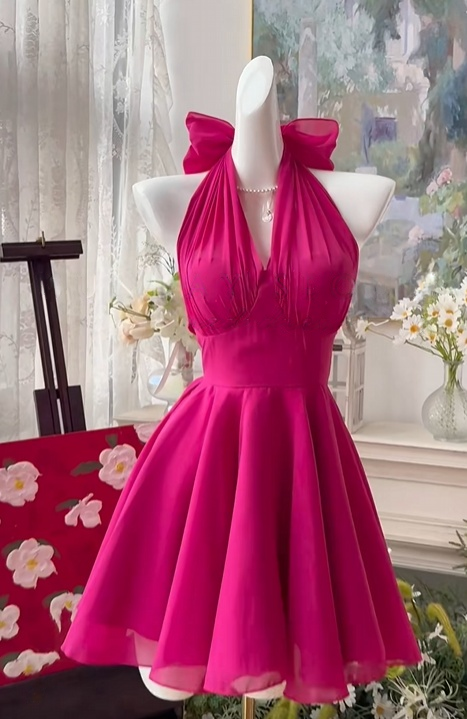 Halter A-Line Hot Pink Chiffon Homecoming Dress