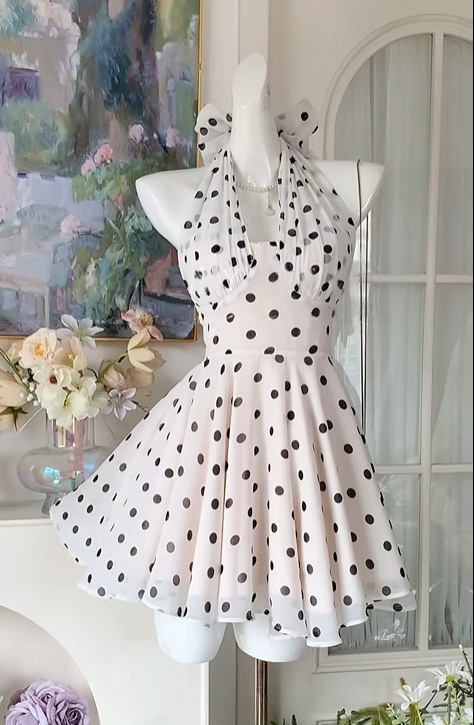 Halter A-Line Ivory Polka Dots Chiffon Homecoming Dress Short Birthday Dress