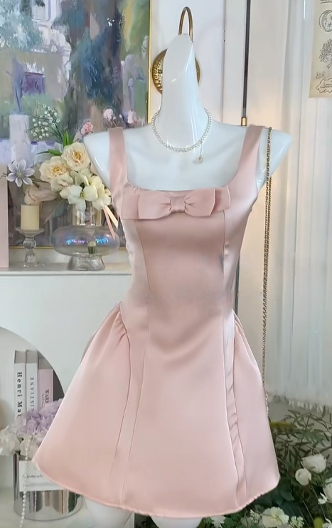 Halter A-Line Pink Satin Homecoming Dress With Bow Short Party Dress