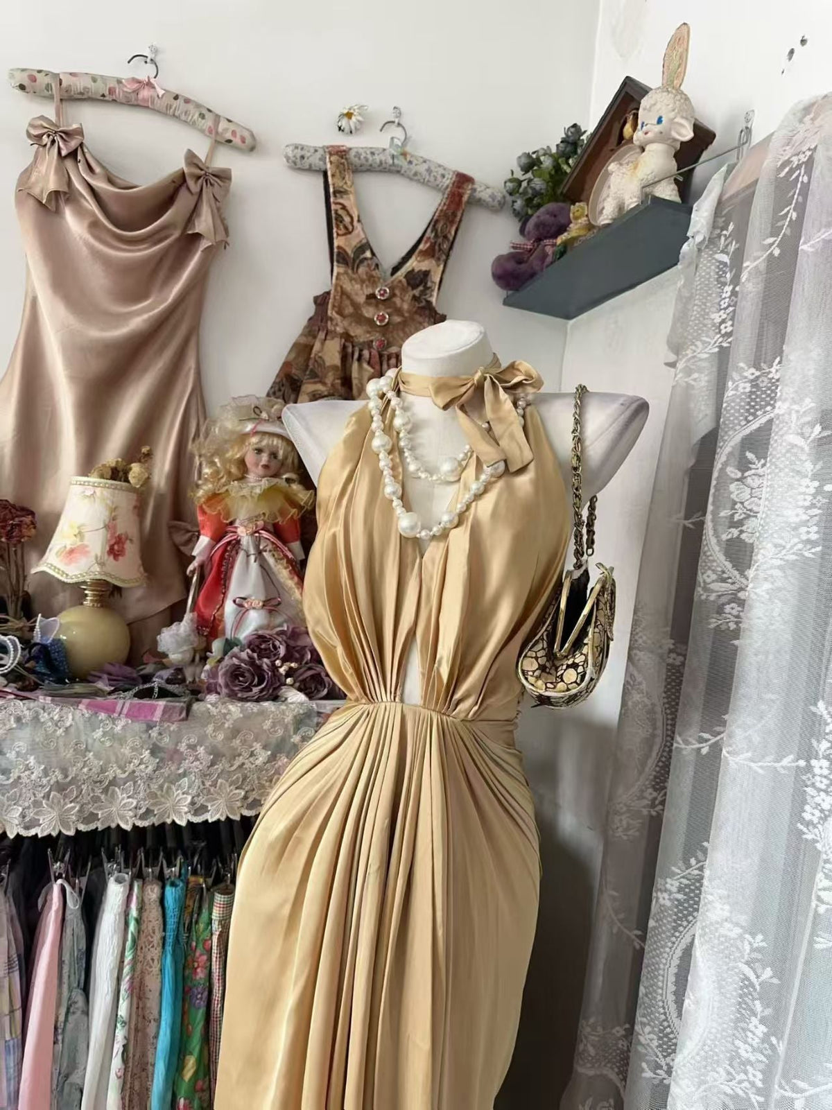 Halter Sheath Satin Prom Dress Open Back Evening Dress