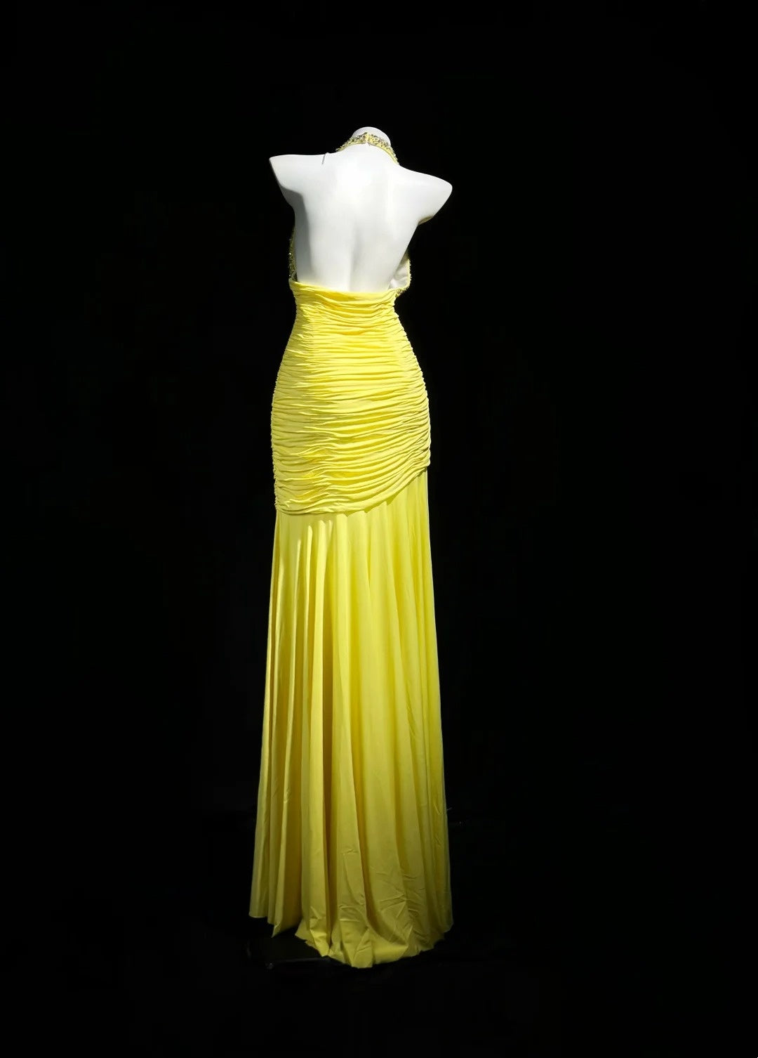 Halter V-Neck Yellow Prom Dress Chiffon Retro Evening Gown