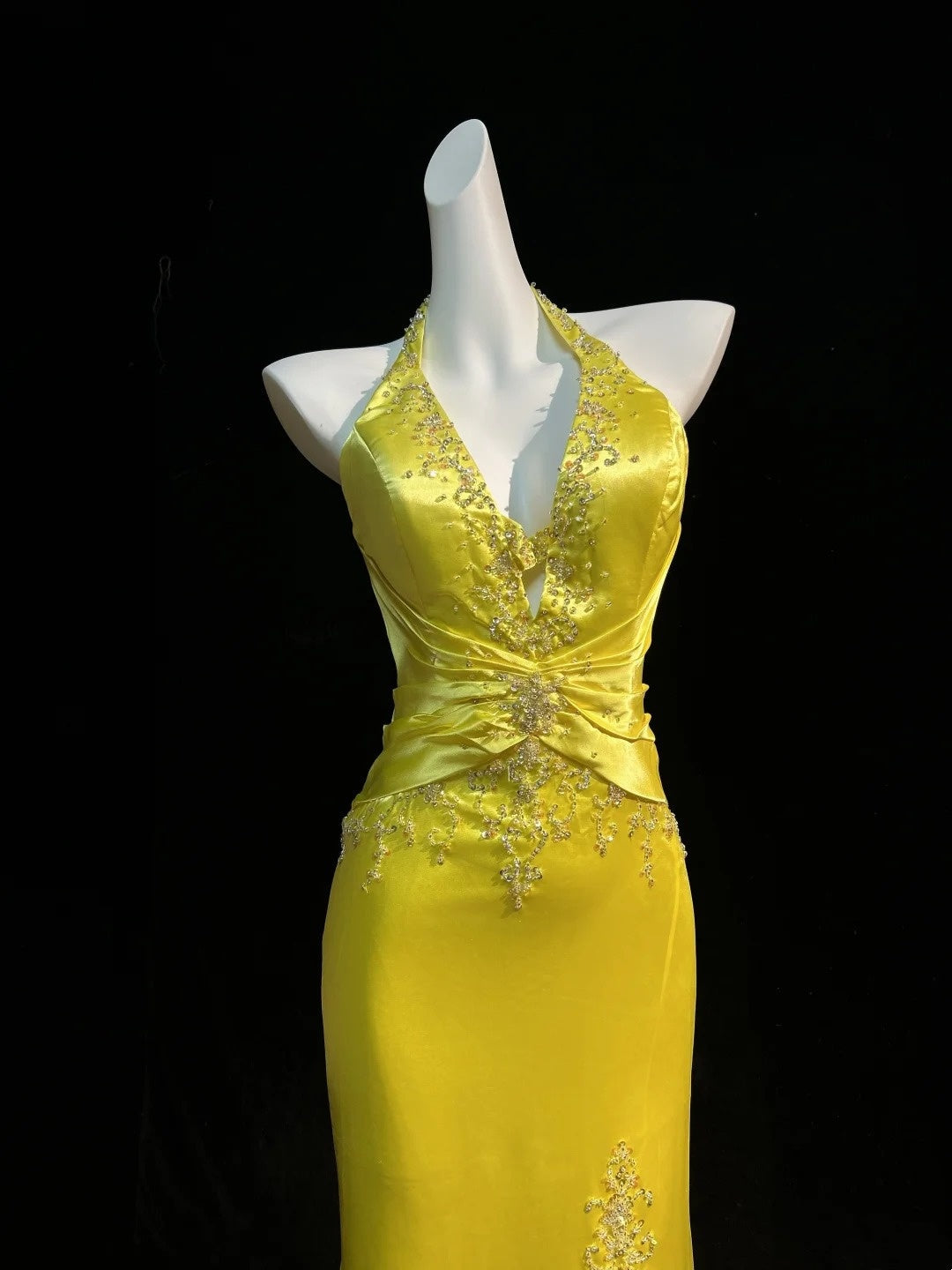 Halter Yellow Satin Prom Dress With Slit Retro Evening Gown J10564