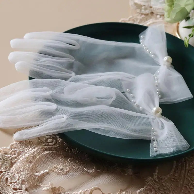 Pearl Wristband Wedding Glove Short Bridal Gloves For Women Girl Party Evening Dress Jewelry Bride Accessories