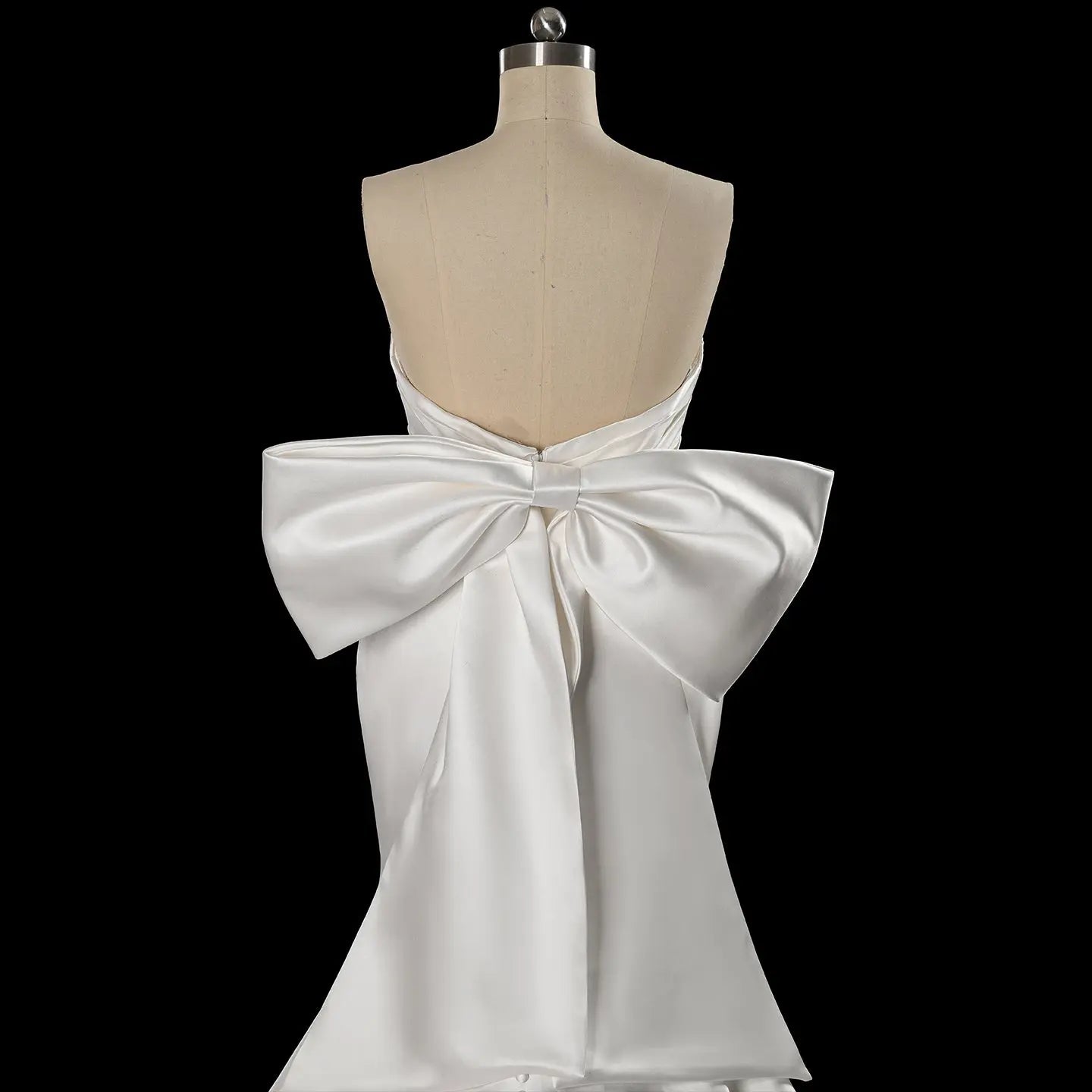 Glamorous Lvory Satin Wedding Dress with Buttons & Train ZP053