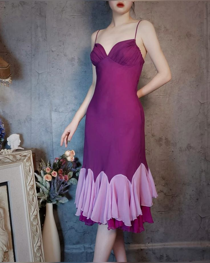 Vintage Spaghetti Straps Purple Satin Mermaid Evening Dress Long Wedding Guest Dress