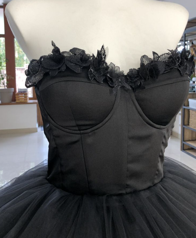 Elegant Sweetheart Black Corset Tulle Short Party Dress Birthday Dress