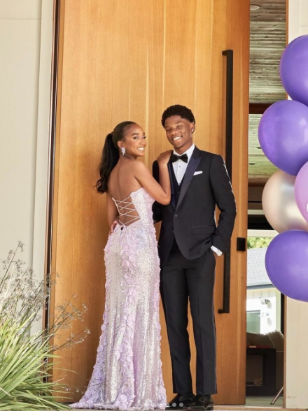 Classy Mermaid Sweetheart Lilac Sequin Slit Long Evening & Prom Dress - View 6 | FashionDia