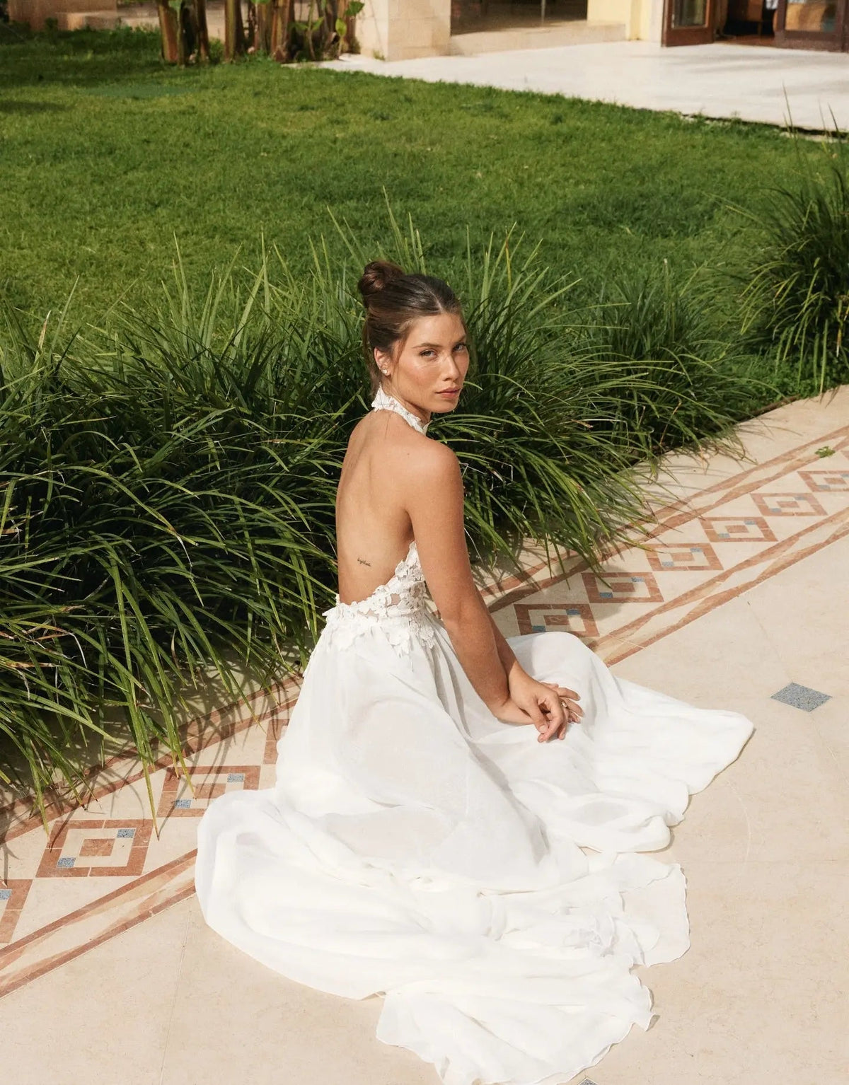 Romantic Halter Neck 3D Floral Lace Sheer Slit Wedding Dress ZP041