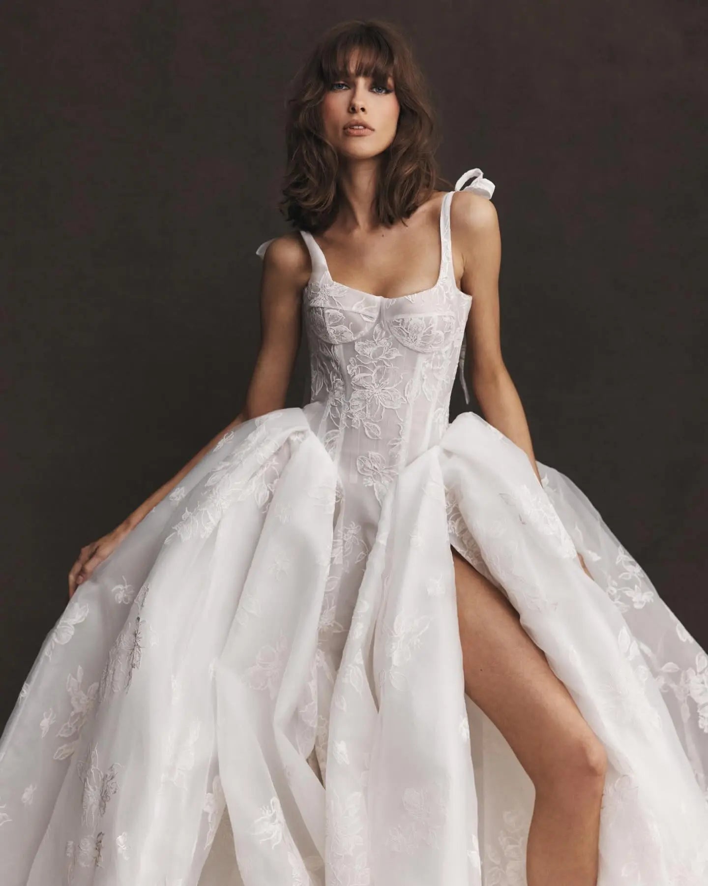 Luxury Ivory Lace Embroidery High-Slit Train Wedding Dress ZP151