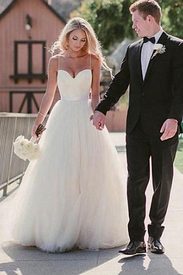 Ivory Tulle Destination Sweetheart Spaghetti Strap Wedding Dress (ZD16056)