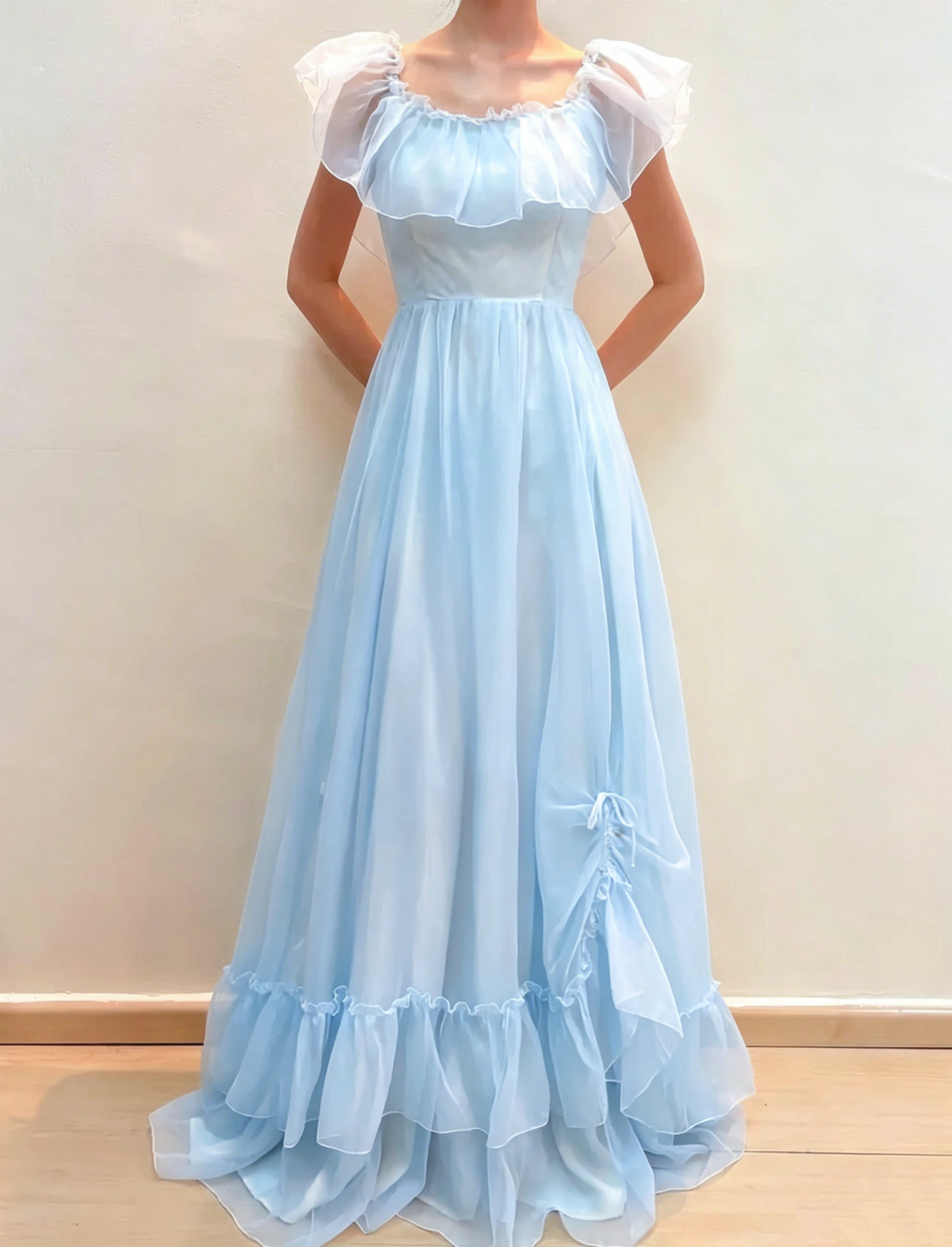 A Line Ruffle Vintage Wedding Dress A Line Bridal Dress J8579