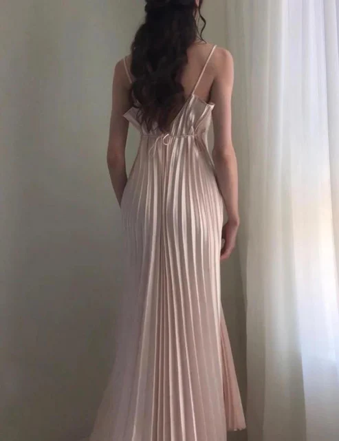 Champagne Spaghetti Straps Long Prom Dress Pleated Evening Dress J8604