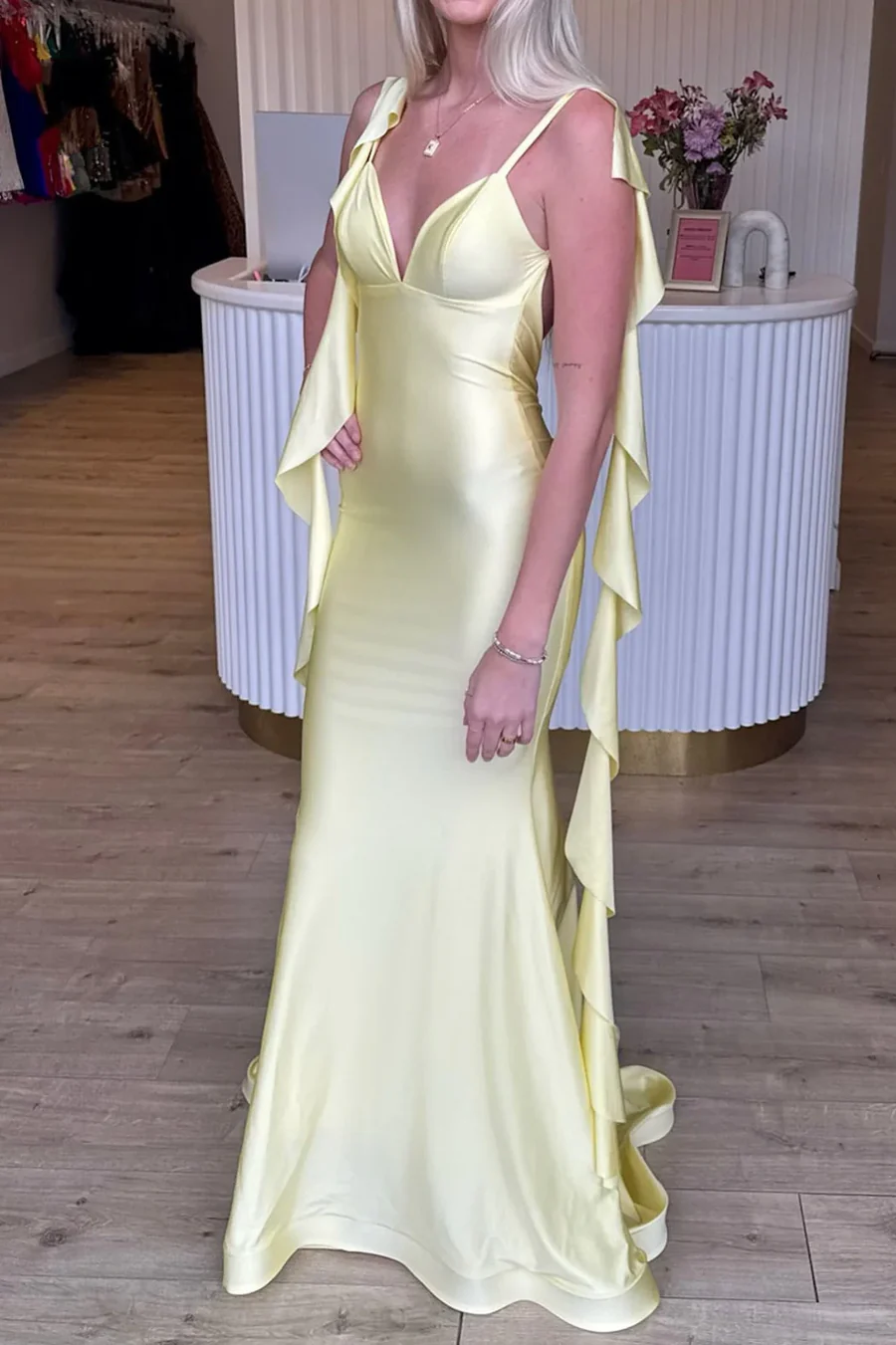 V-Neck Backless Satin Mermaid Long Party Prom Dress With Ruffle J9136