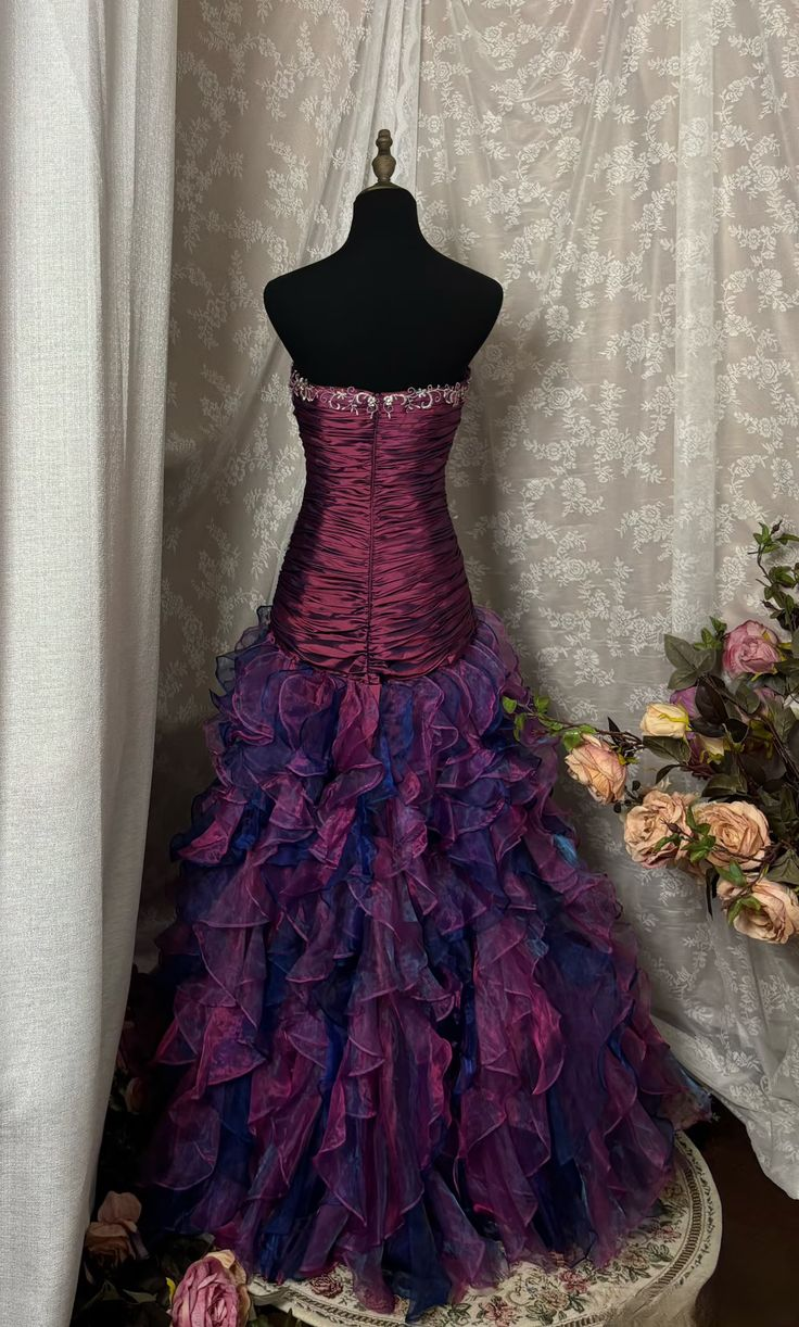 Strapless Vintage Ruffle Prom Dresses Formal Evening Gowns