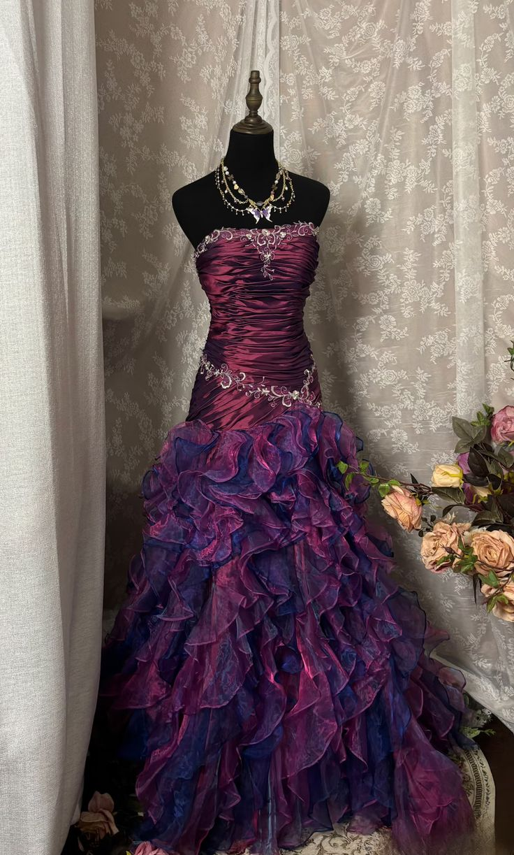 Strapless Vintage Ruffle Prom Dresses Formal Evening Gowns