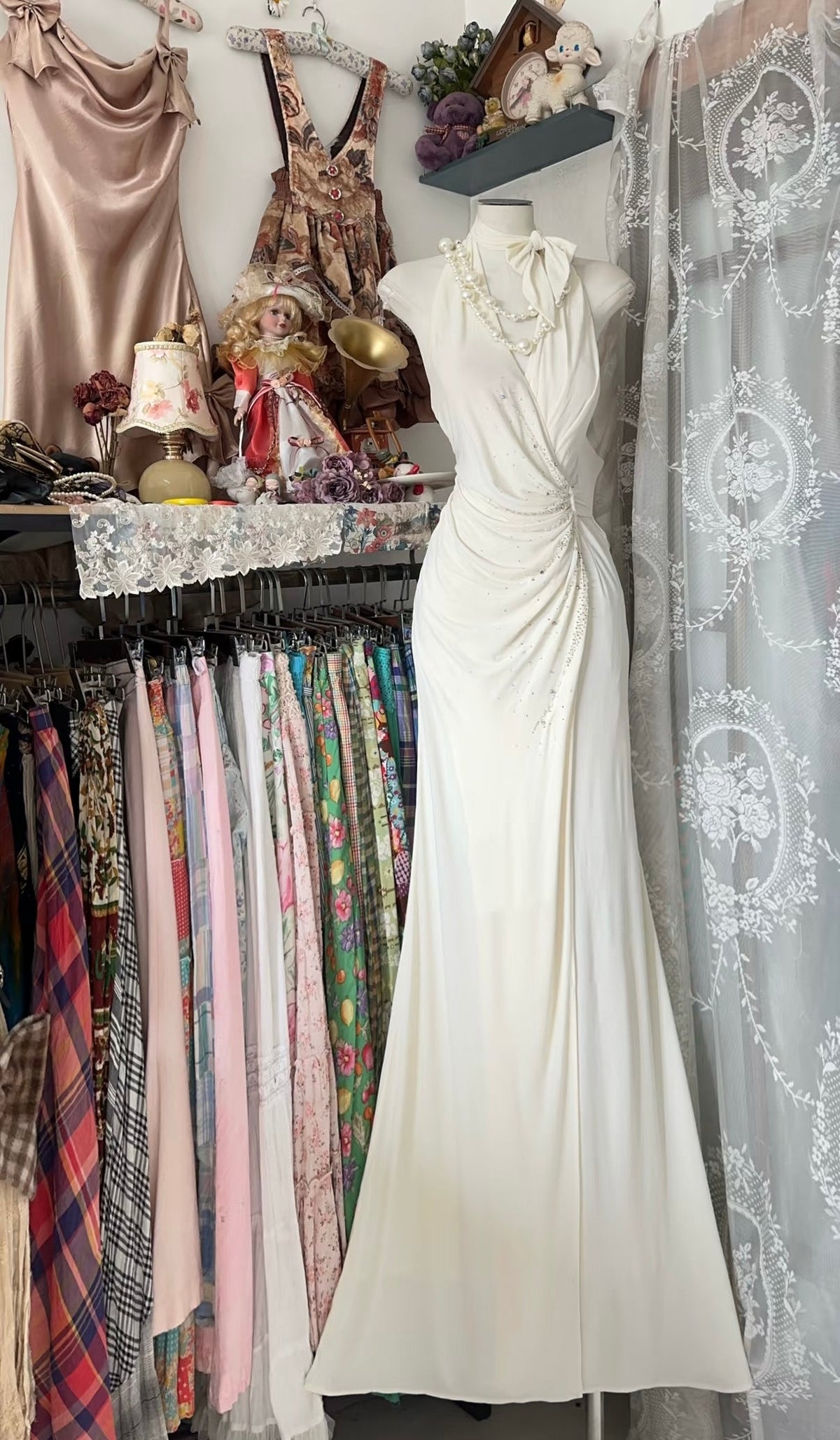 V-Neck Ivory Prom Dress Backless Evening Dress