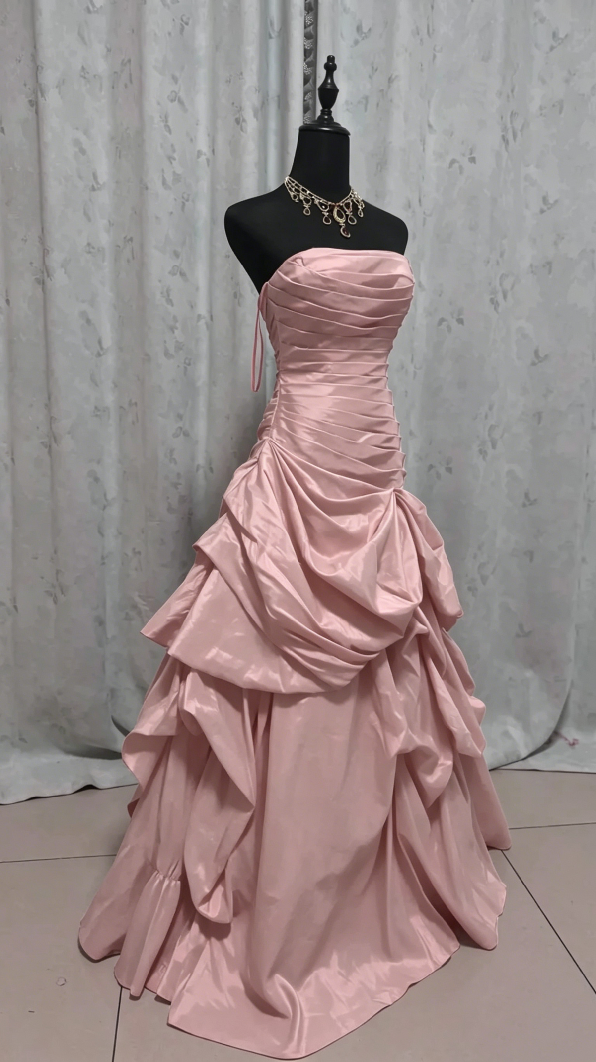 Strapless Red Formal Party Dress Satin Evening Dress Party Gowns