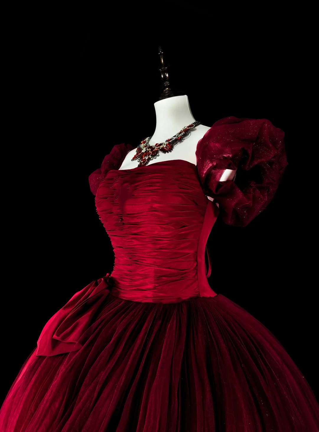 A-Line Burgundy Tulle Prom Dress Short Sleeves Birthday Dress