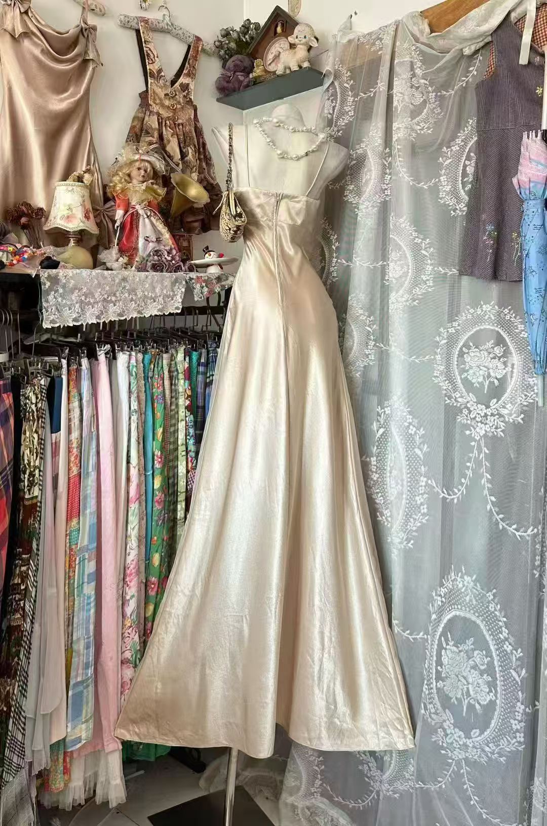 Spaghetti Strap Light Champagne Prom Dress Satin Evening Dress