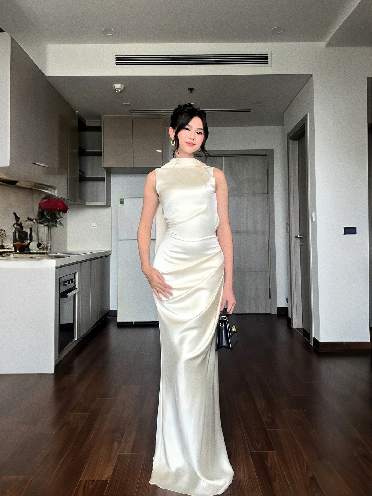 Backless Halter Neck Satin Dress Banquet Evening Dress J9553