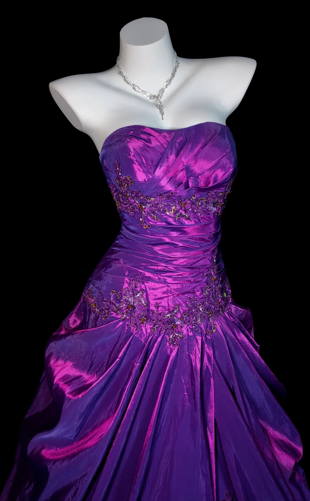Ball Gown Purple Strapless Prom Dress With Appliques J9643