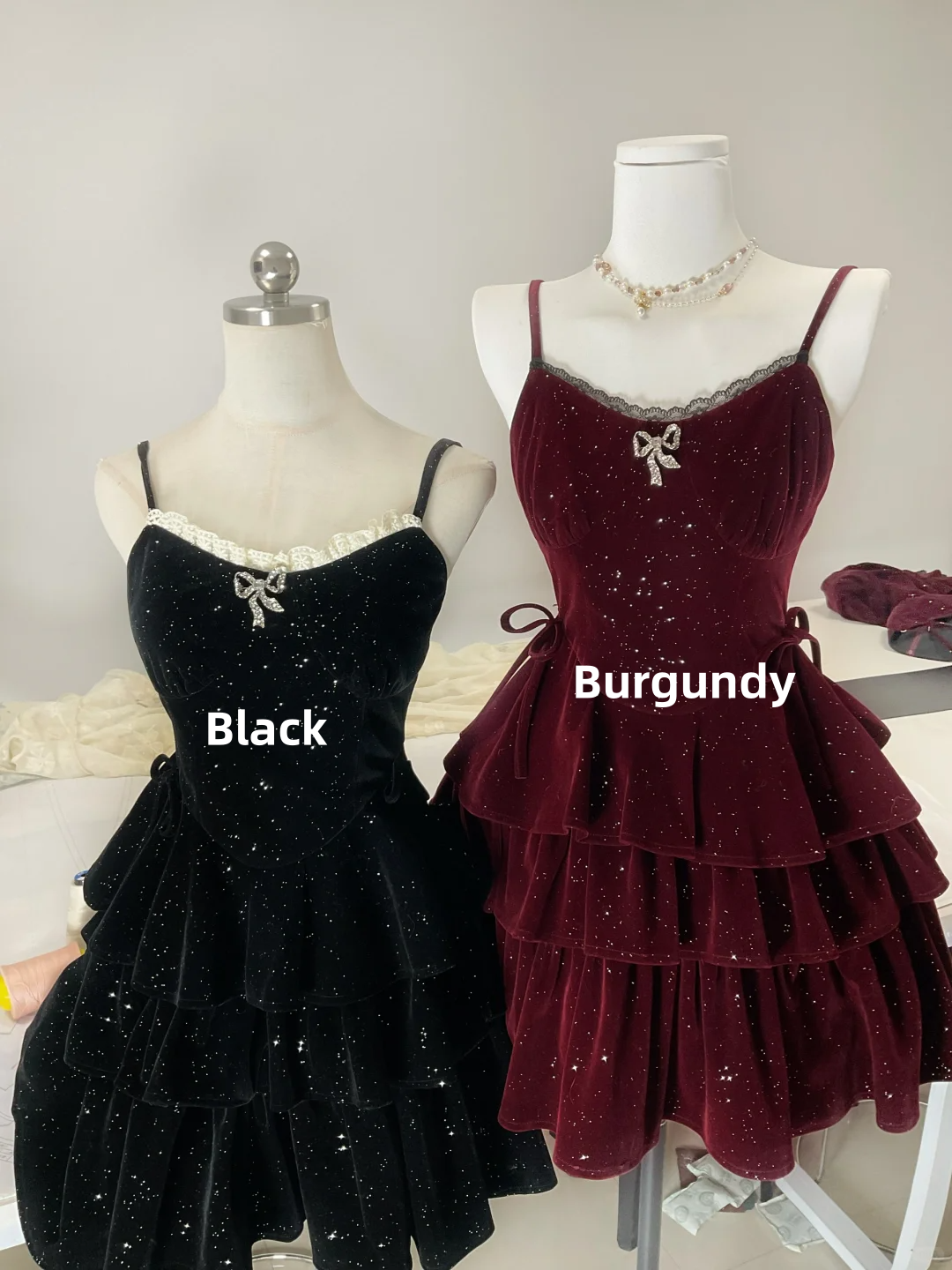 Beautiful Spaghetti Straps Velvet Sequin A Line Layered Short Birthday Outfits Formal Graduation Homecoming Dress D018