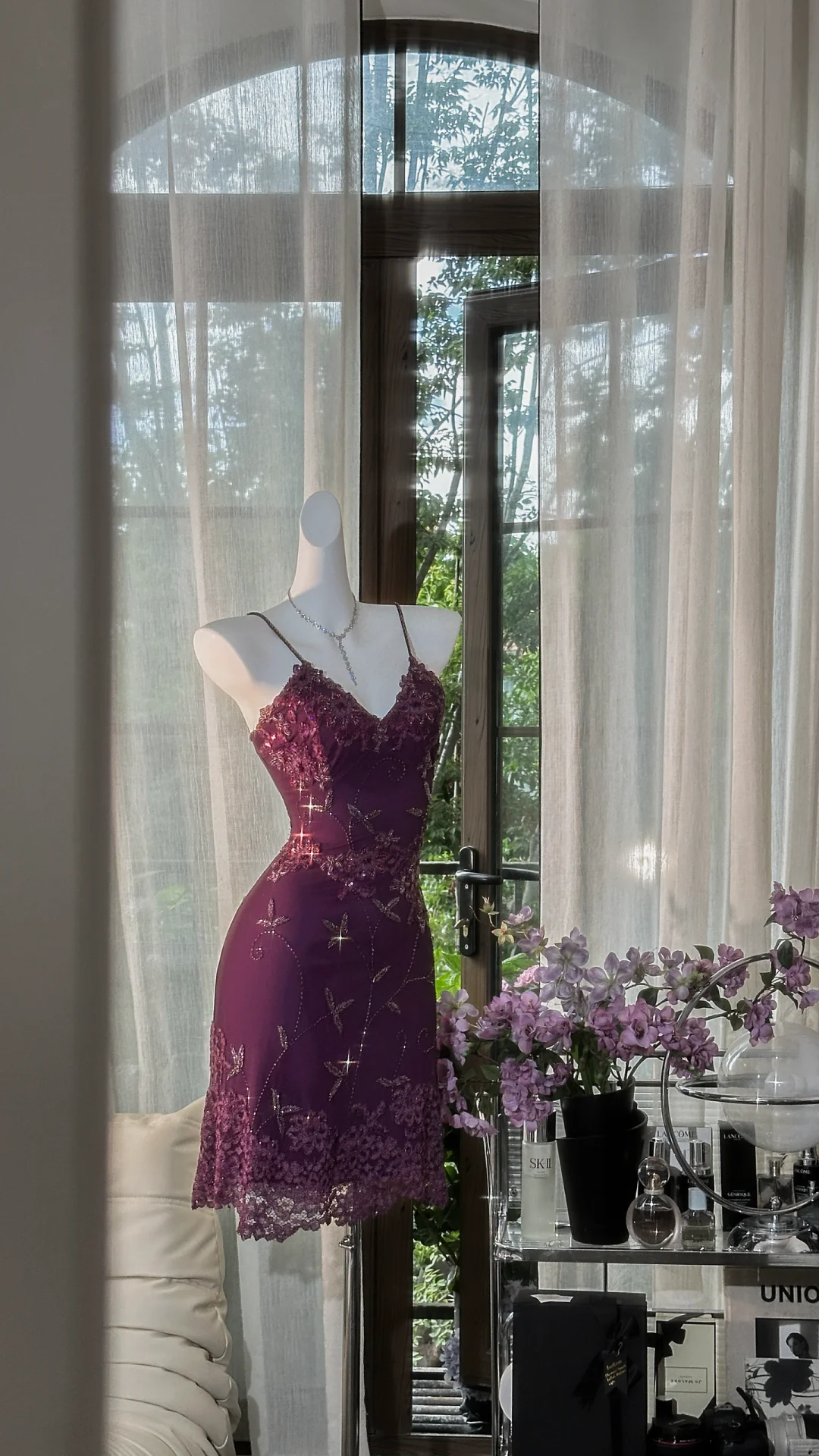 Charming Purple Straps Lace Beaded Sheath Short Birthday Outfits Cocktail Dress 7th Grade Homecoming Dress - View 2 | FashionDia