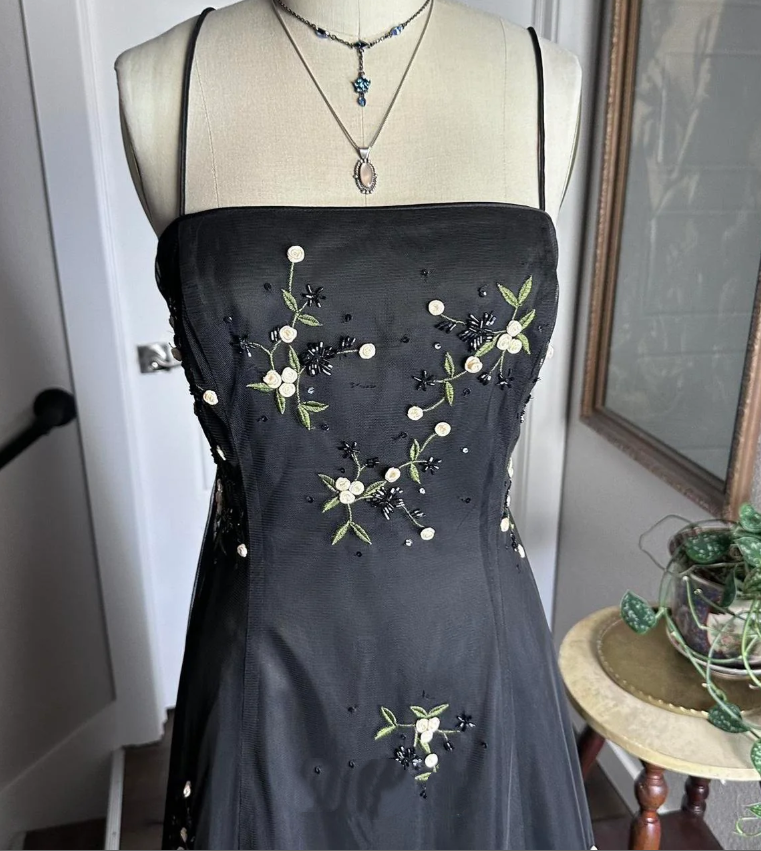 Chic Spaghetti Straps Black Satin Tulle Beaded A Line Birthday Prom Dress Long Party Dress