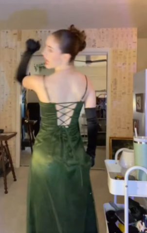 Charming Green Spaghetti Straps Satin Sequin Beaded Mermaid Prom Dresses Long Birthday Party Dress - View 5 | FashionDia