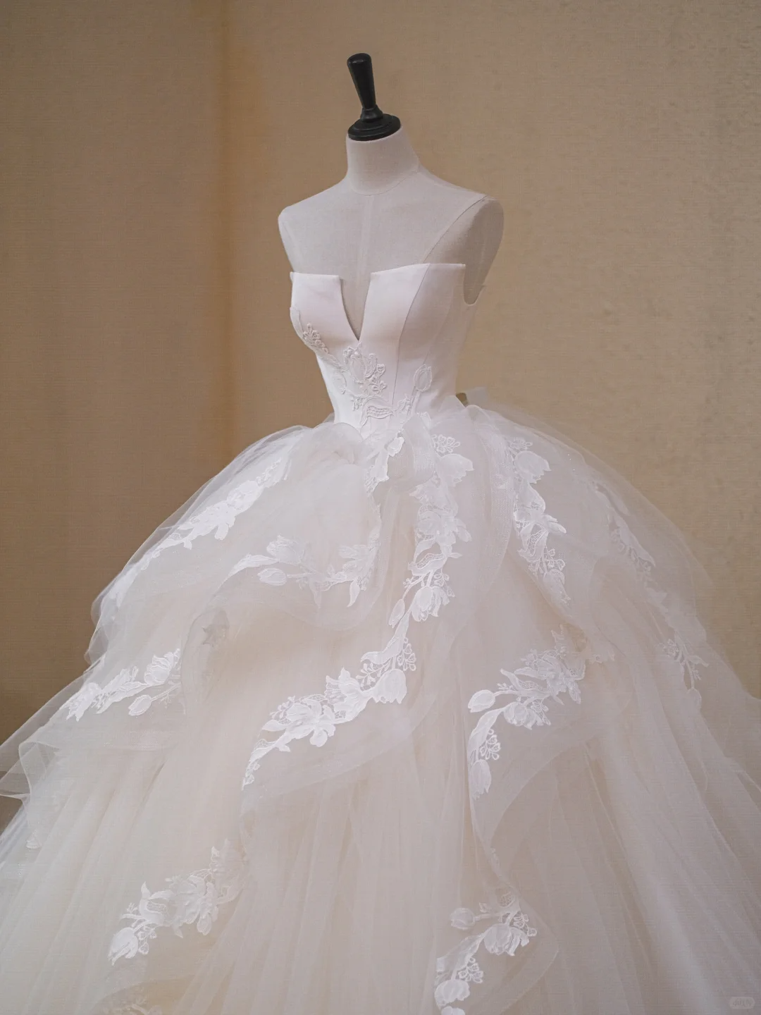 Pretty White Satin Tulle Appliques Long Wedding Dress Formal Bridal Dress - View 2 | FashionDia