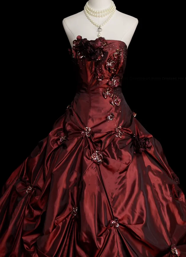 Retro Ball Gown Strapless Burgundy Satin Pleated Appliques Beaded Quinceanera Dress Sweet 15 Dress D4896