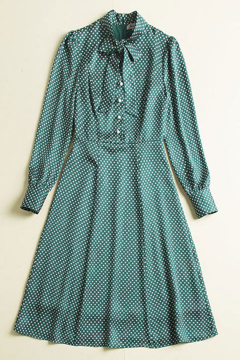 Kate Middleton Green Polka Dot Dress - Fashionpara