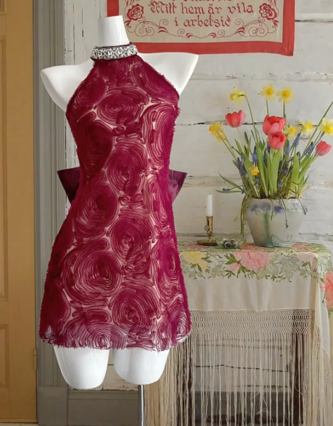 Pretty Burgundy Sleeveless Tulle Floral Sheath Short 19th Birthday Outfits Formal Homecoming Dress - FashionDia