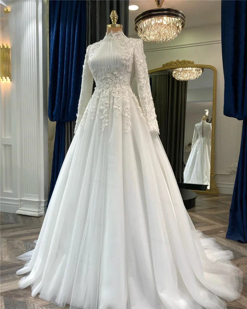 Elegant Muslim Wedding Dress For Bride Appliques Flowers Arabic Dubai Long Sleeves Bridal Dress Y4444 by simplepromdress
