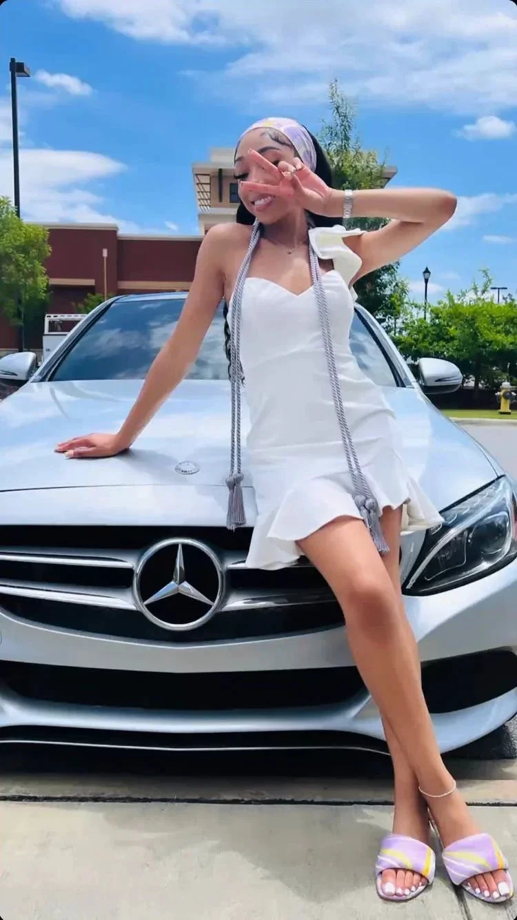 Lovely White Homecoming Dress with Ruffle Hem White Cocktail Dress (ZD12788)