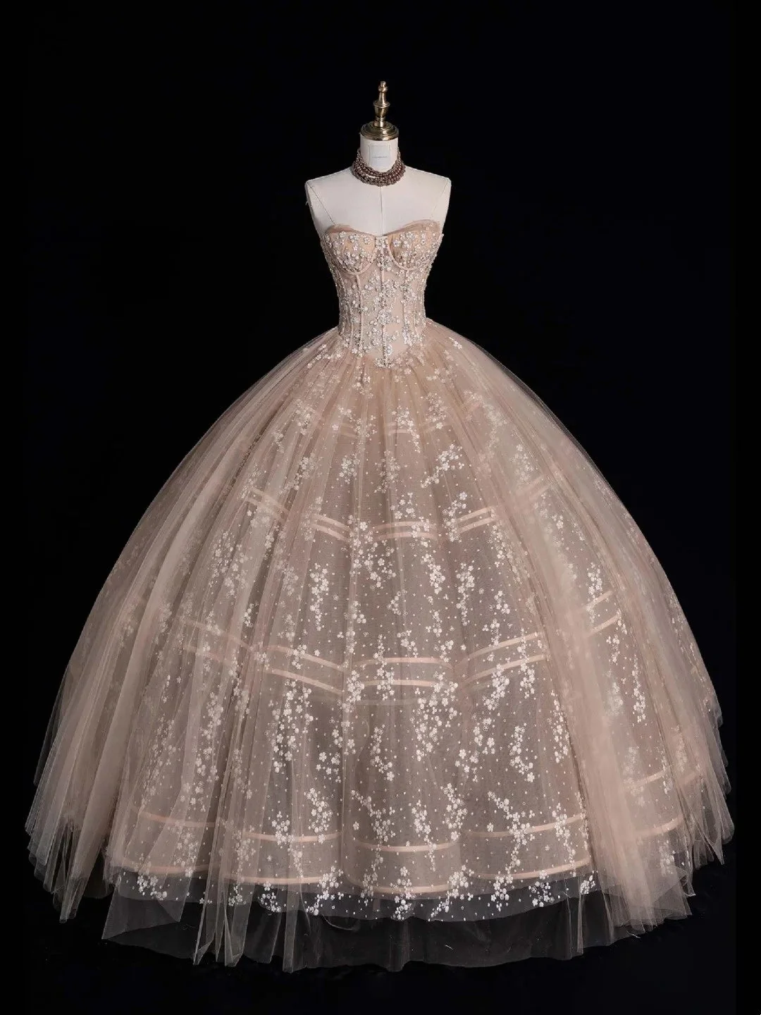 Ball Gown Strapless Champagne Sleeveless With Applique Tulle Long Quinceanera Dresses Sweet 15 16 Dress D4263