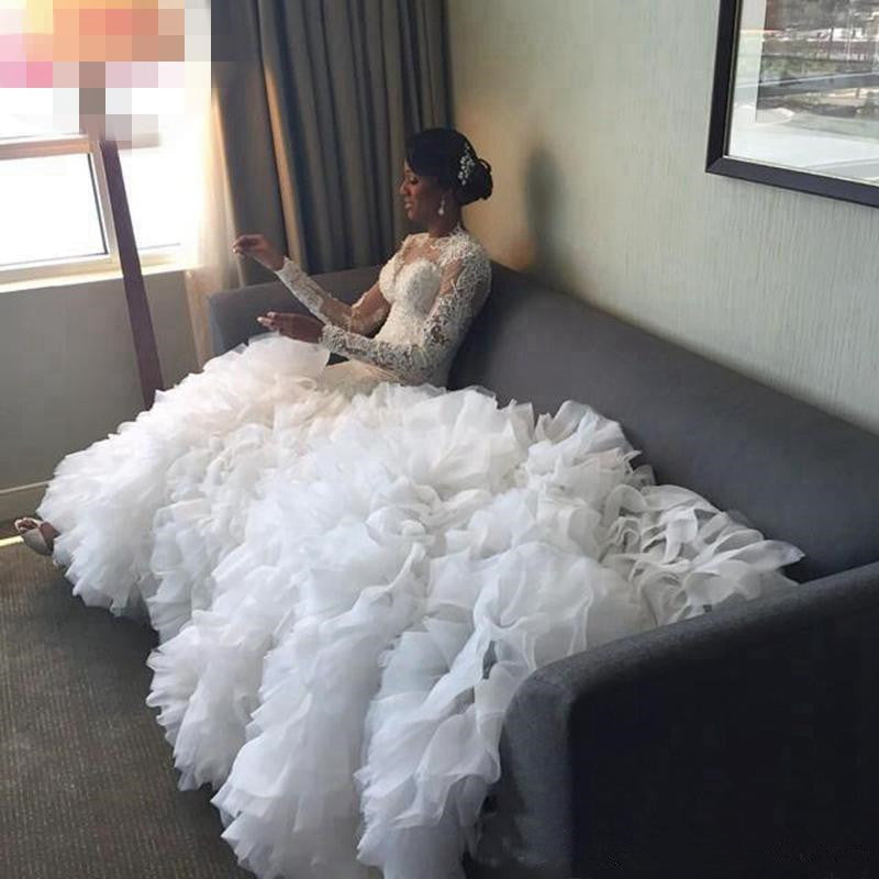 Lace-Appliques Long-Train Delicate Mermaid Ruffles Wedding Dress