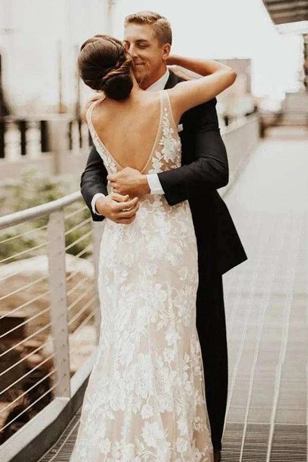 Lace Deep V-neck Bohemian Wedding Dress Mermaid Bridal Gown (ZD16077)