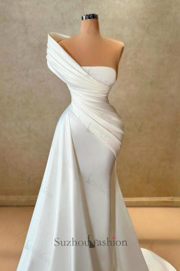 Long White Wedding Dress Mermaid One Shoulder Satin Sleeveless Bridal Gown